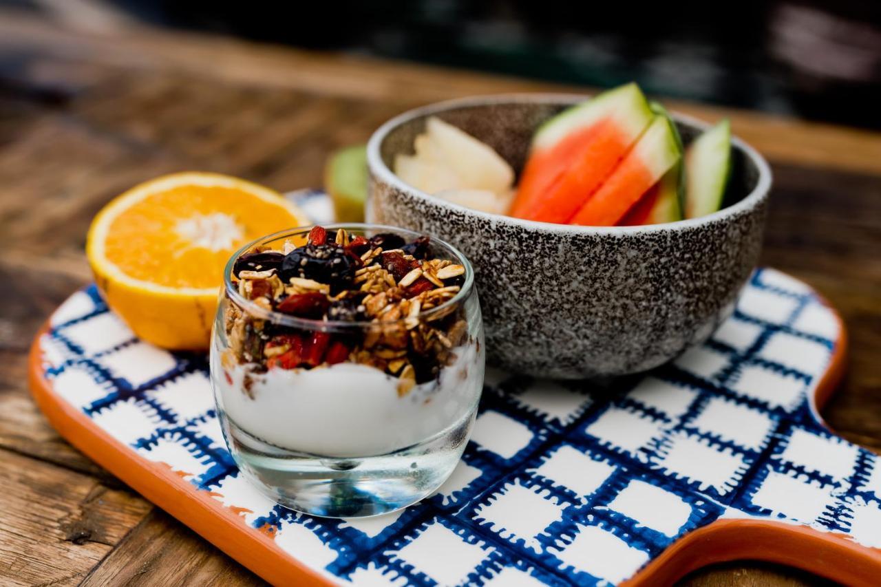Fontecruz Lisboa Hotel Exterior foto Fruit and granola